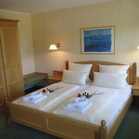 Apartment Alt Reddevitz - Haus Berlin Middelhagen