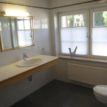 Alt Reddevitz - Haus Berlin Middelhagen